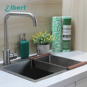 wet wipes for kitchen cleaning