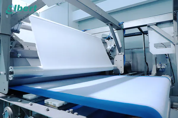 Fabricação não tecida para modelagem de pano