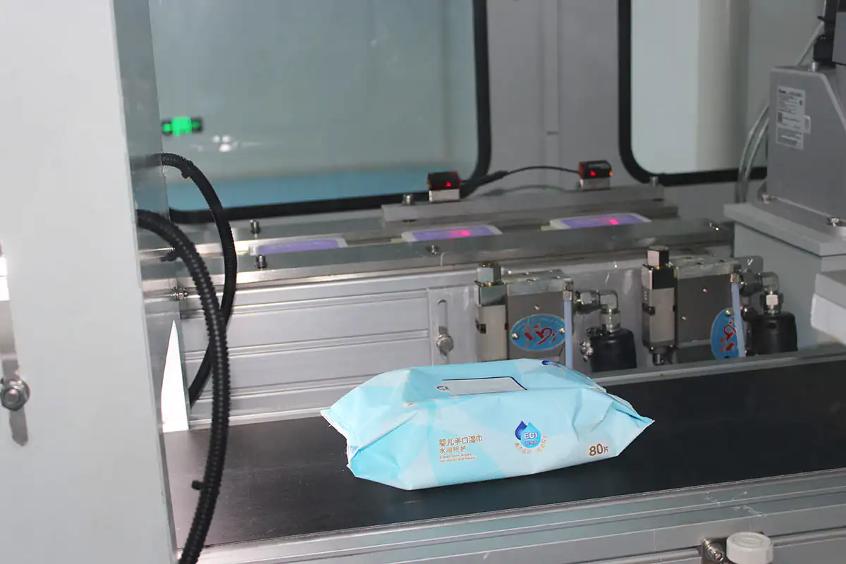 Vollautomatische Produktionslinie 14 nasse Wischtücher 14